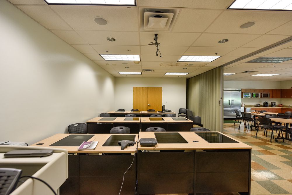 Free Standing Well Built Office in Lakewood Ranch: 6802 Energy Ct, Lakewood Ranch, FL 34240